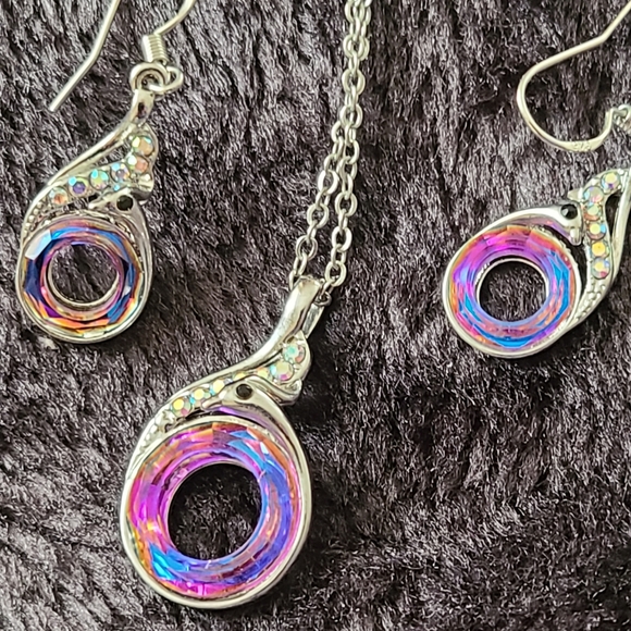 Gorgeous s925 purple/ pink irridescent peacock jewelry set - Picture 2 of 7